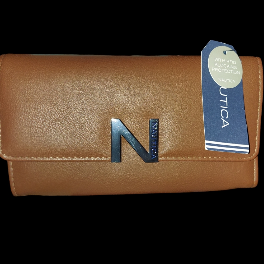 Nautica Money Manager Wallet NWT